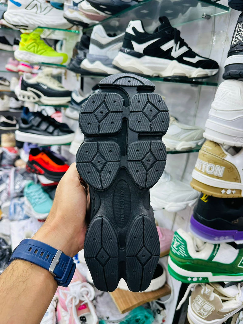 LANÇAMENTO Tênis New Balance 9060 Preto + Frete Grátis