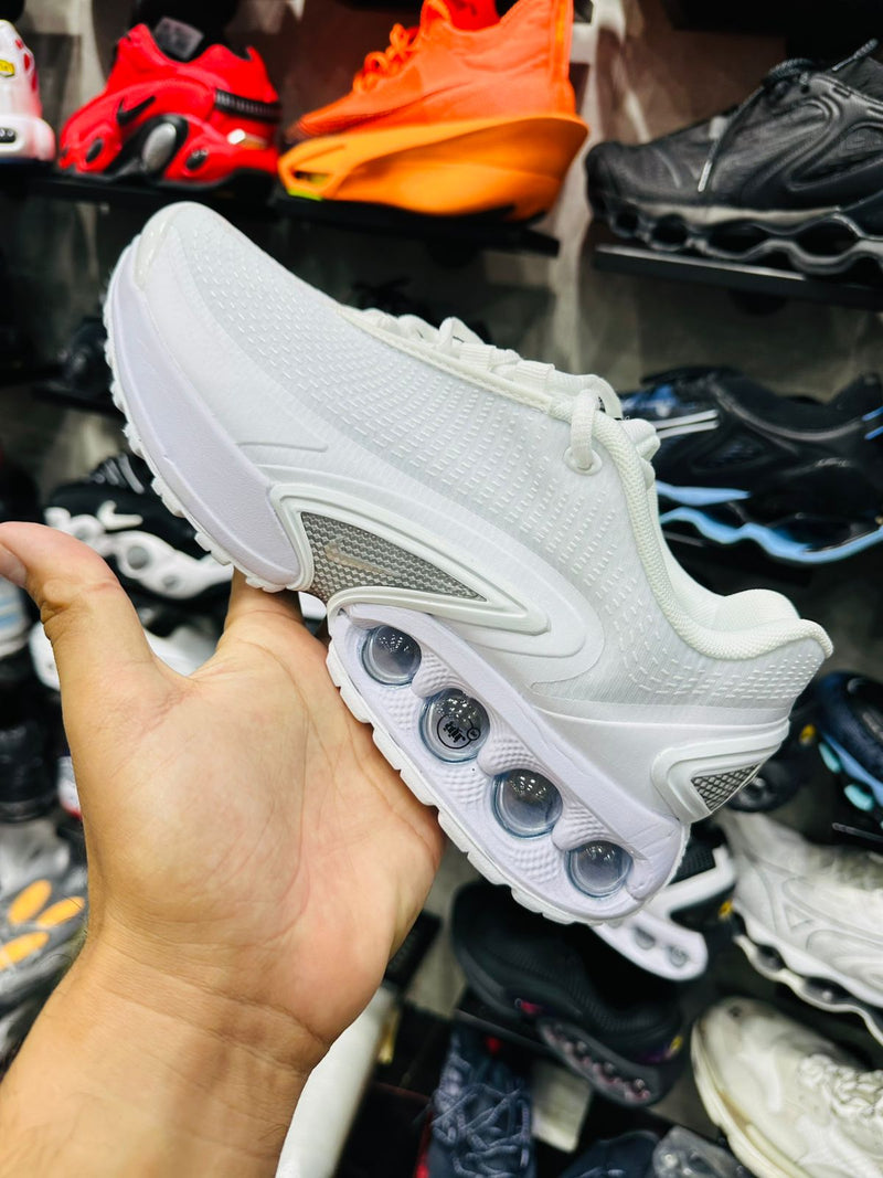 LANÇAMENTO Tênis Nike Air Max DN Branco + Frete Grátis