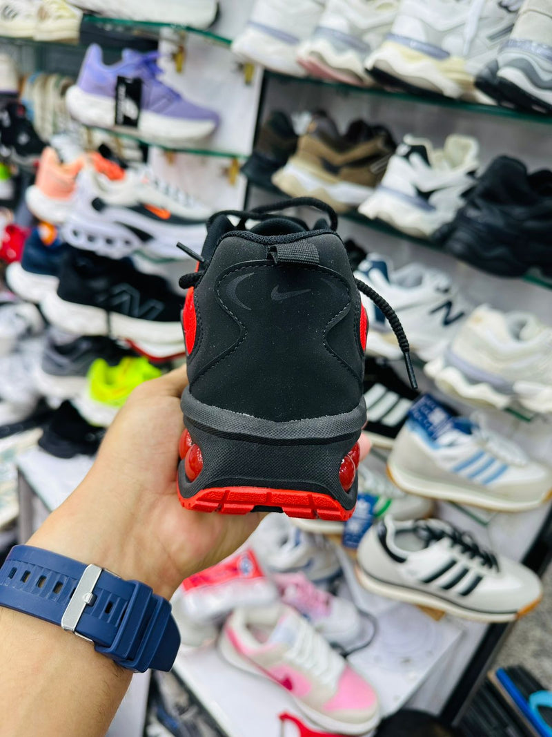LANÇAMENTO Tênis Nike Air Max DN Preto com Laranja + Frete Grátis