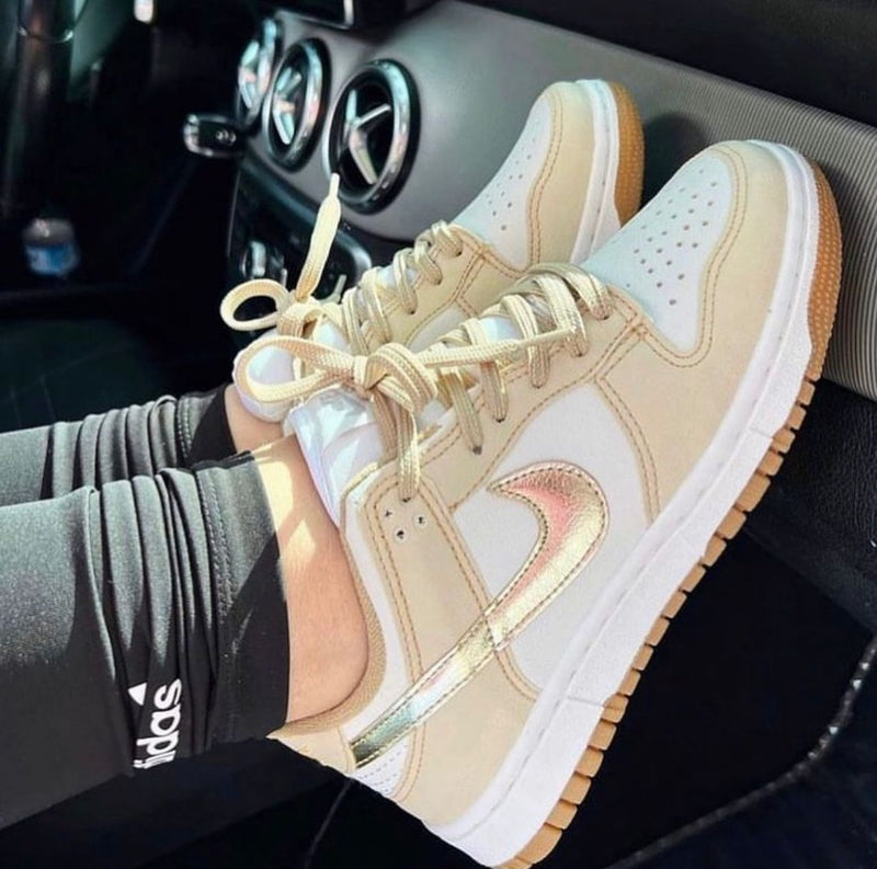 TÊNIS NIKE DUNK LOW BRANCO COM DOURADO- LANÇAMENTO🔥