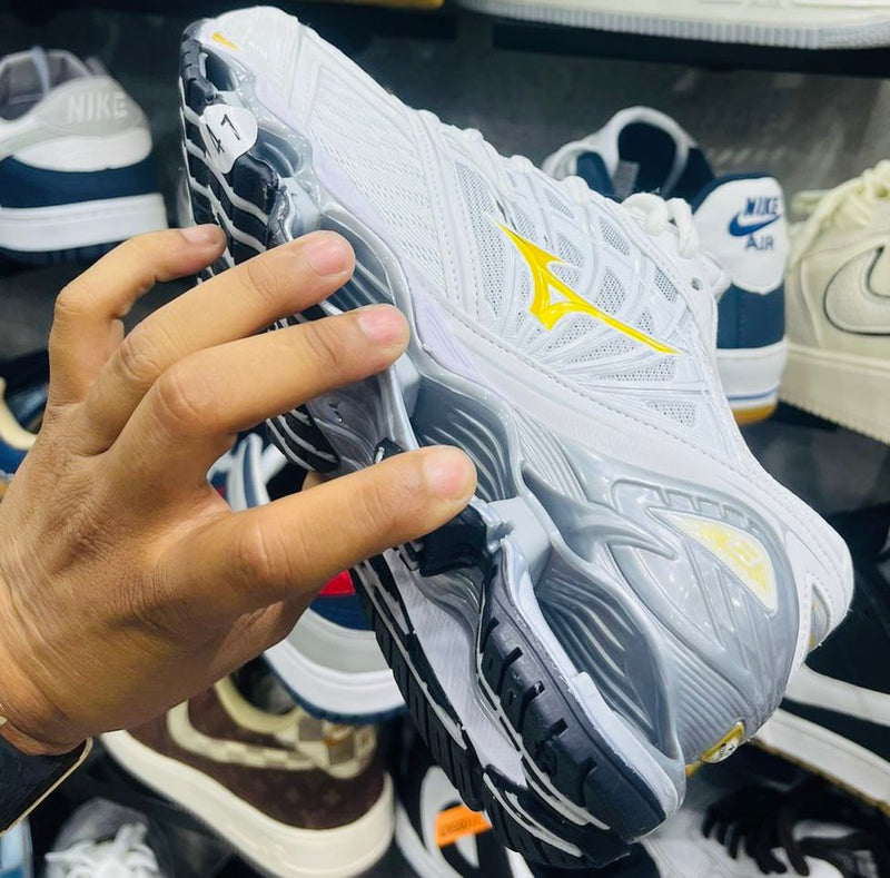 TÊNIS MIZUNO WAVE 8