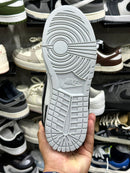 TÊNIS NIKE DUNK LOW BRANCO, PRETO E VERDE